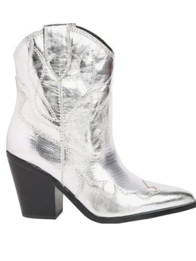Aldo Nurodeo Silver Metallic Western Ankle Boots Size 6.5 Cuban Heel Cowboy